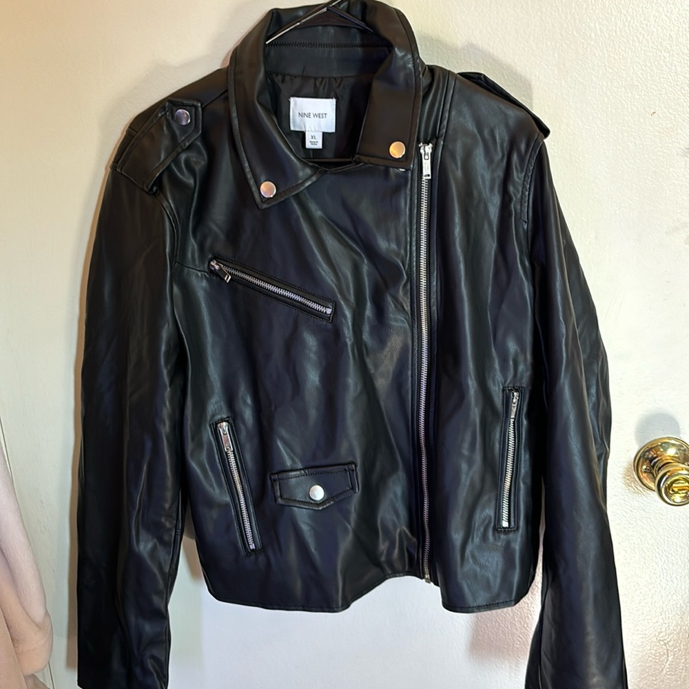 XL Nine West Black Jacket